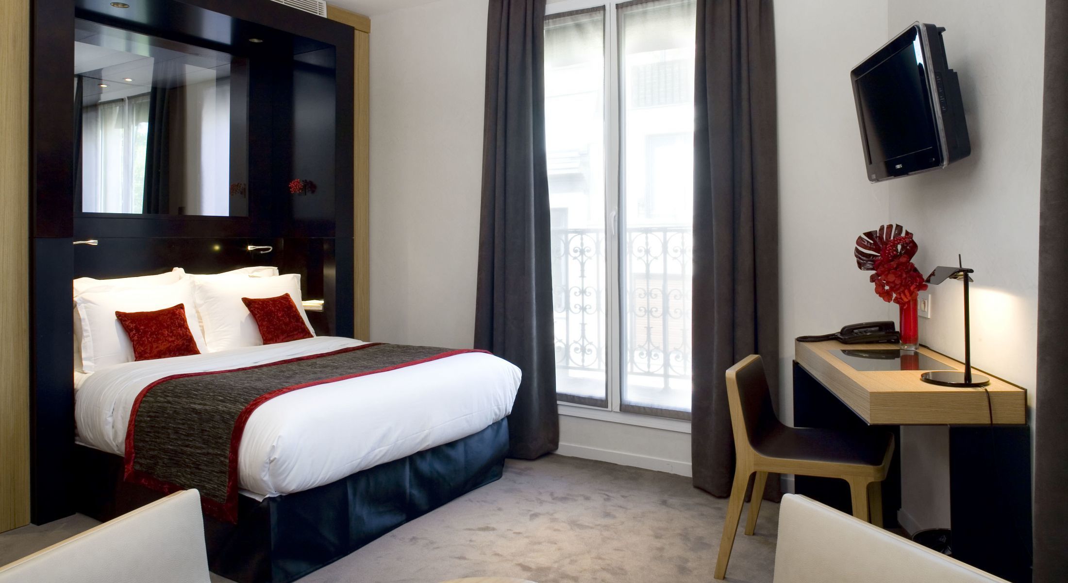 Hotel Marceau Champs Elysées